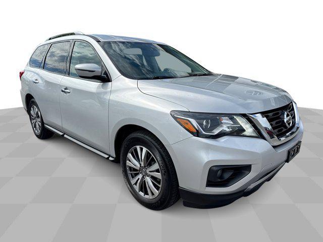 used 2020 Nissan Pathfinder car, priced at $16,281