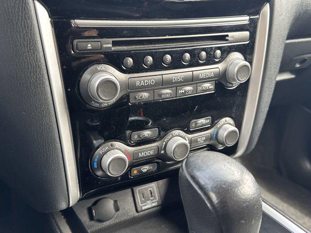 used 2020 Nissan Pathfinder car, priced at $16,281