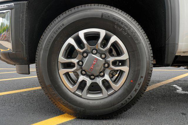 new 2025 GMC Sierra 3500 car, priced at $55,120