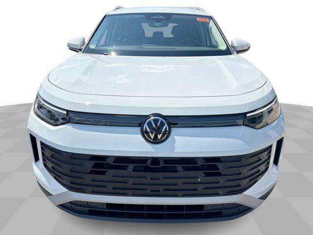 new 2025 Volkswagen Tiguan car, priced at $31,820