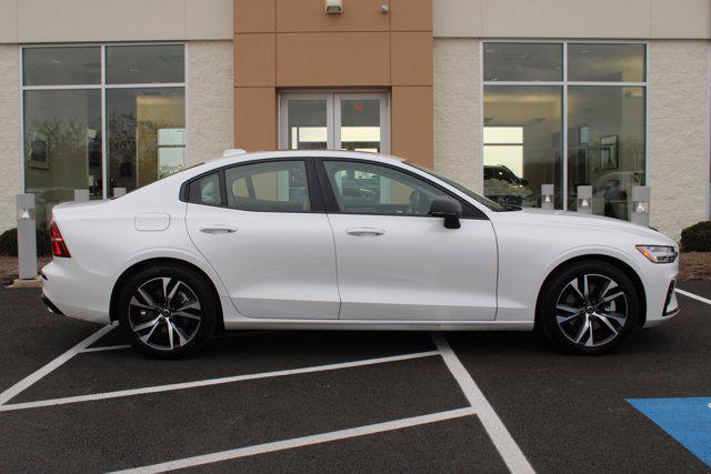 new 2024 Volvo S60 car, priced at $35,910