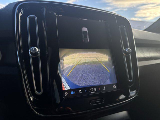 used 2023 Volvo C40 Recharge Pure Electric car, priced at $26,058