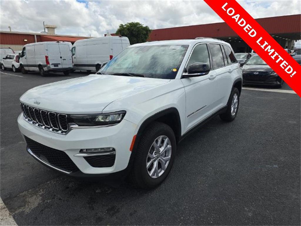 used 2022 Jeep Grand Cherokee car, priced at $24,997
