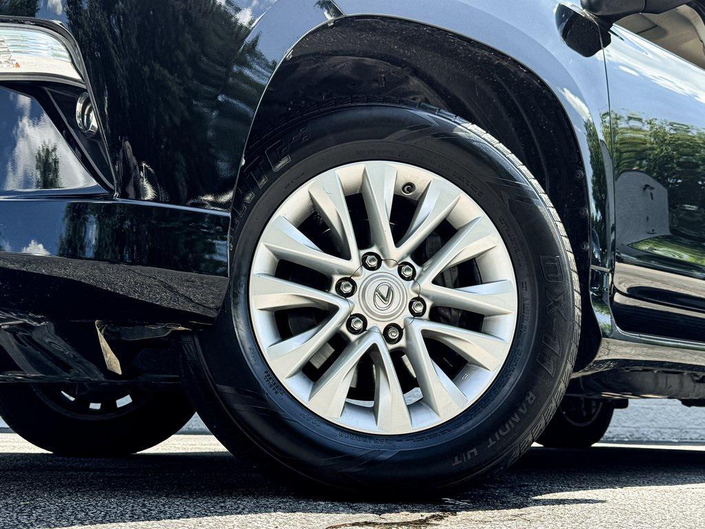 used 2022 Lexus GX 460 car, priced at $46,792