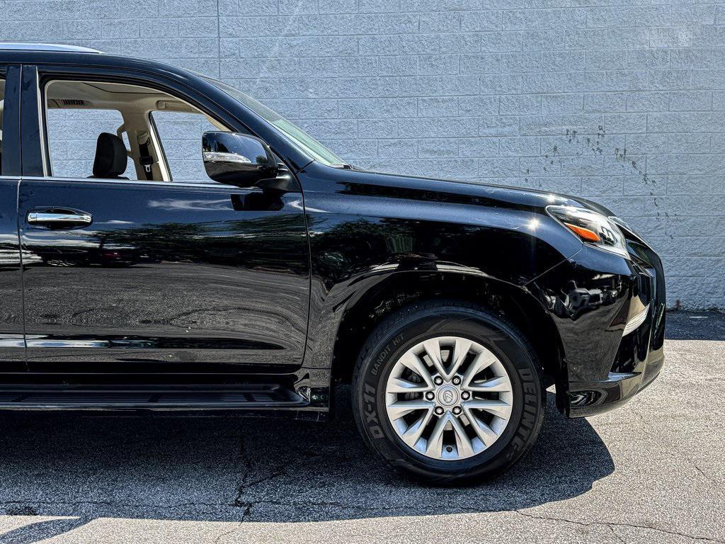 used 2022 Lexus GX 460 car, priced at $46,792