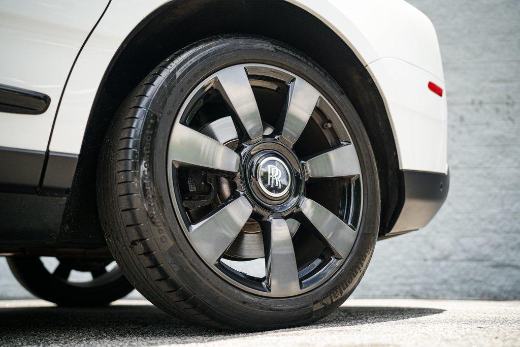 used 2020 Rolls-Royce Cullinan car, priced at $236,391
