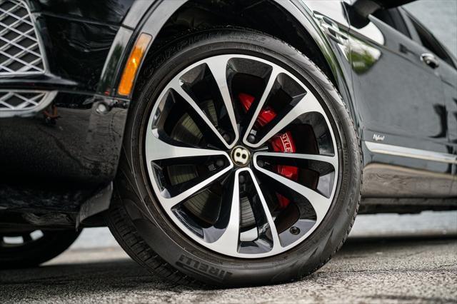 used 2020 Bentley Bentayga Hybrid car, priced at $96,465