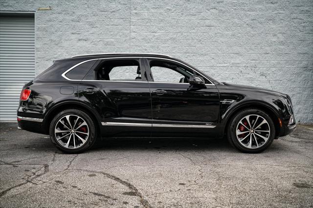 used 2020 Bentley Bentayga Hybrid car, priced at $96,465