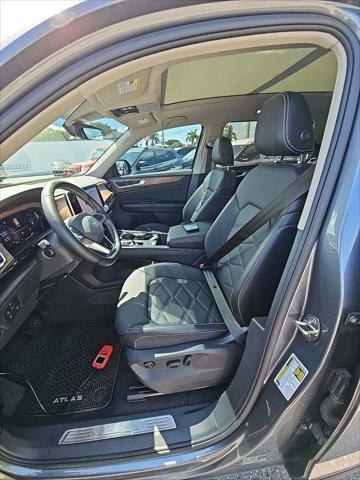used 2024 Volkswagen Atlas car, priced at $34,995