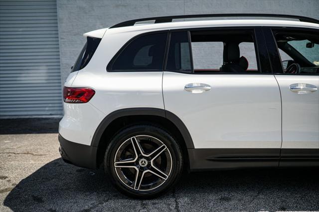 used 2022 Mercedes-Benz GLB 250 car, priced at $29,492