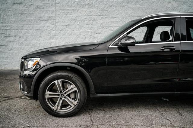 used 2019 Mercedes-Benz GLC 300 car, priced at $22,992