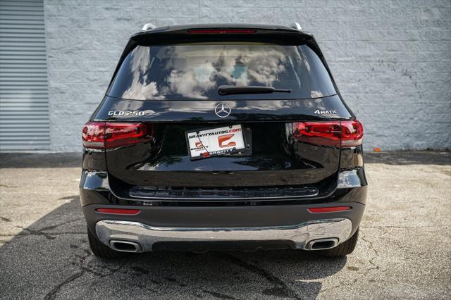 used 2022 Mercedes-Benz GLB 250 car, priced at $29,995