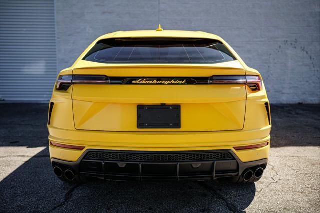 used 2021 Lamborghini Urus car, priced at $184,858