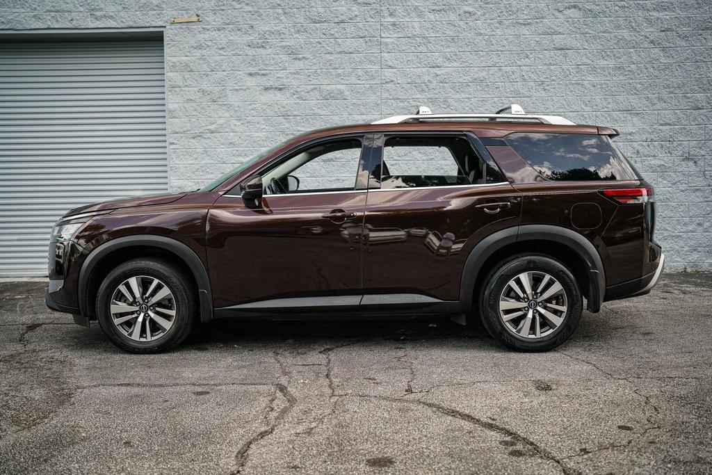 used 2022 Nissan Pathfinder car, priced at $28,399