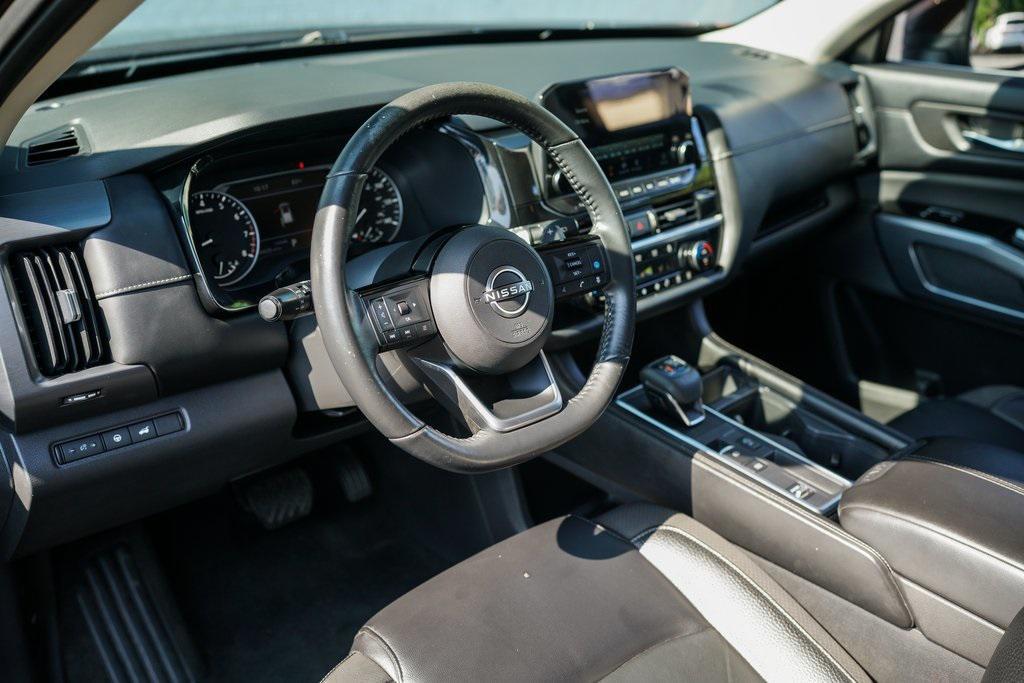used 2022 Nissan Pathfinder car, priced at $28,399