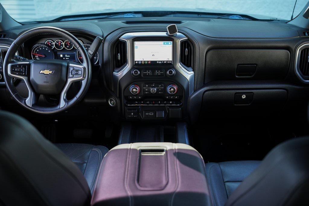 used 2022 Chevrolet Silverado 1500 car, priced at $35,997