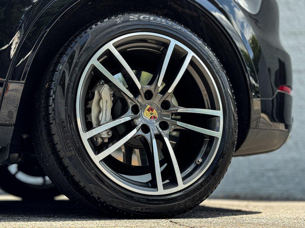 used 2021 Porsche Cayenne car, priced at $77,997