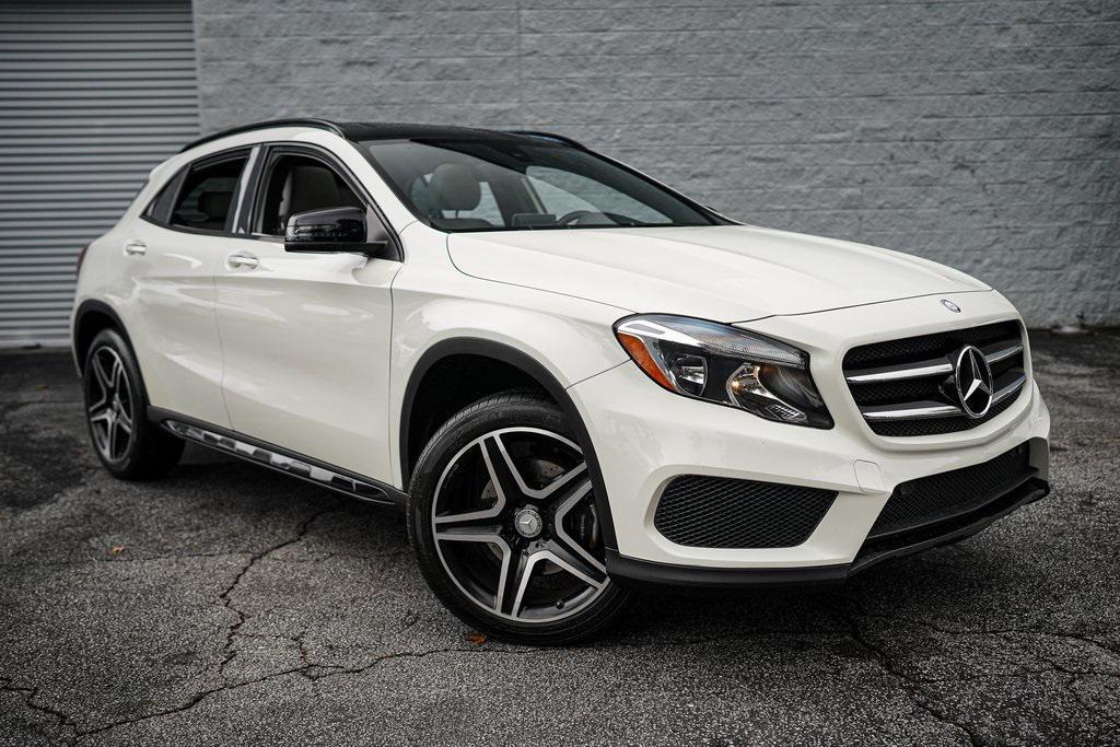 used 2017 Mercedes-Benz GLA 250 car, priced at $17,992