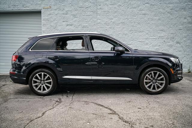 used 2017 Audi Q7 car, priced at $20,170