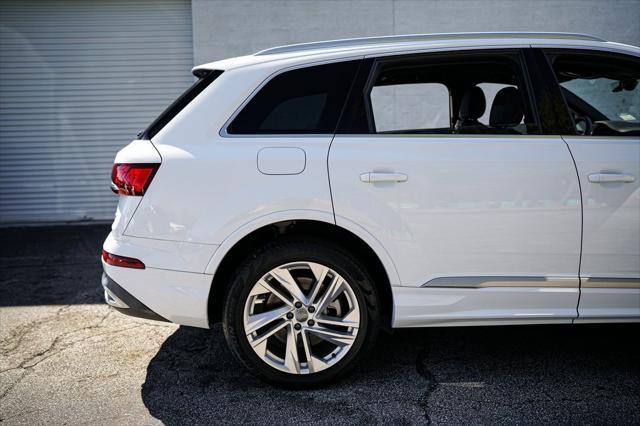 used 2020 Audi Q7 car, priced at $32,967