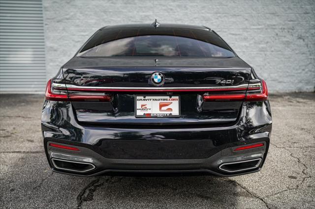 used 2022 BMW 740 car, priced at $43,285