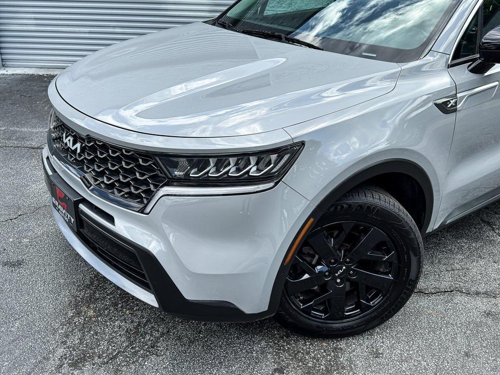 used 2022 Kia Sorento car, priced at $26,197