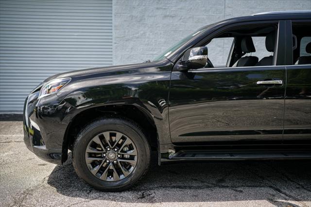 used 2023 Lexus GX 460 car, priced at $54,282