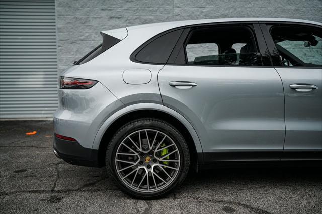 used 2020 Porsche Cayenne E-Hybrid car, priced at $43,995