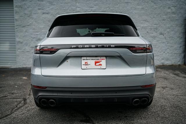used 2020 Porsche Cayenne E-Hybrid car, priced at $43,995