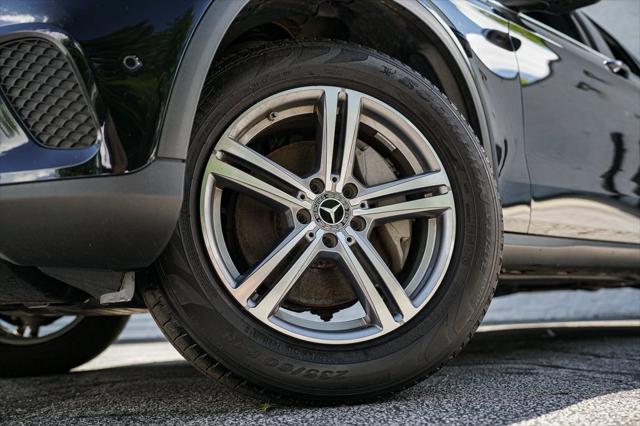 used 2022 Mercedes-Benz GLC 300 car, priced at $28,817