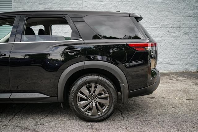 used 2022 Nissan Pathfinder car, priced at $20,992