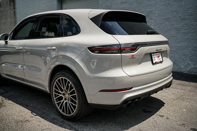 used 2022 Porsche Cayenne car, priced at $60,992