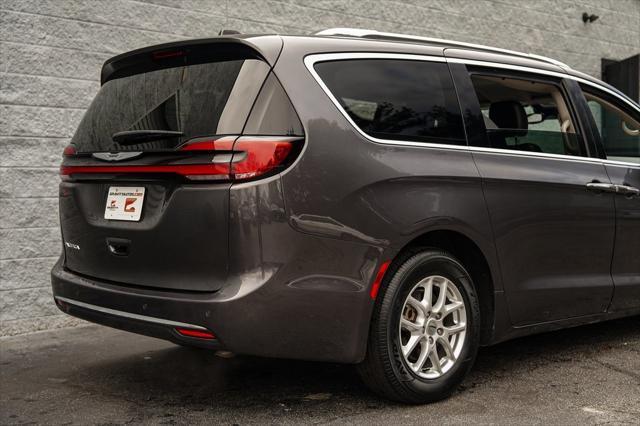 used 2021 Chrysler Pacifica car, priced at $27,995