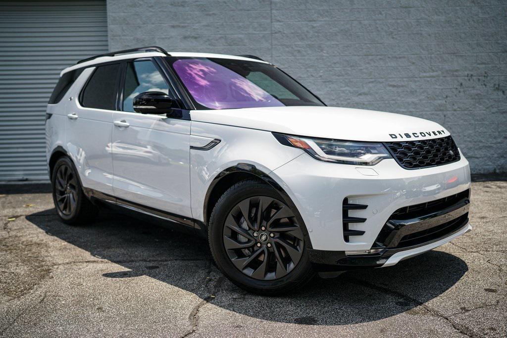 used 2021 Land Rover Discovery car, priced at $32,592