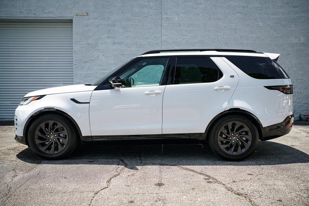used 2021 Land Rover Discovery car, priced at $32,592