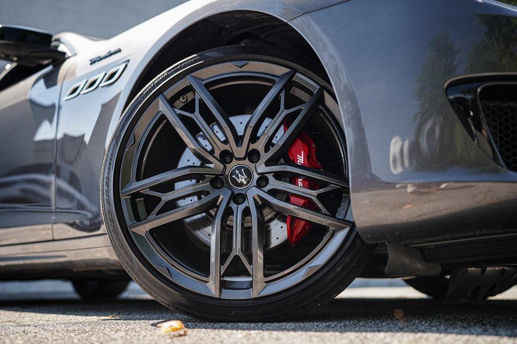 used 2022 Maserati Quattroporte car, priced at $36,197