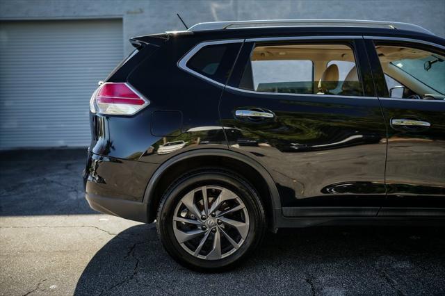 used 2016 Nissan Rogue car, priced at $9,992