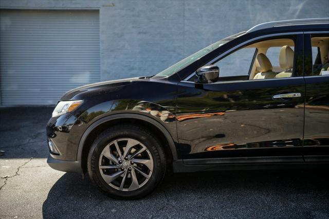 used 2016 Nissan Rogue car, priced at $9,992