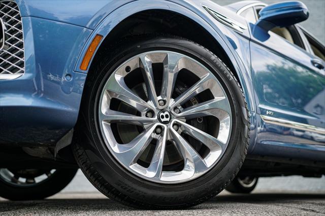 used 2022 Bentley Bentayga car, priced at $117,497