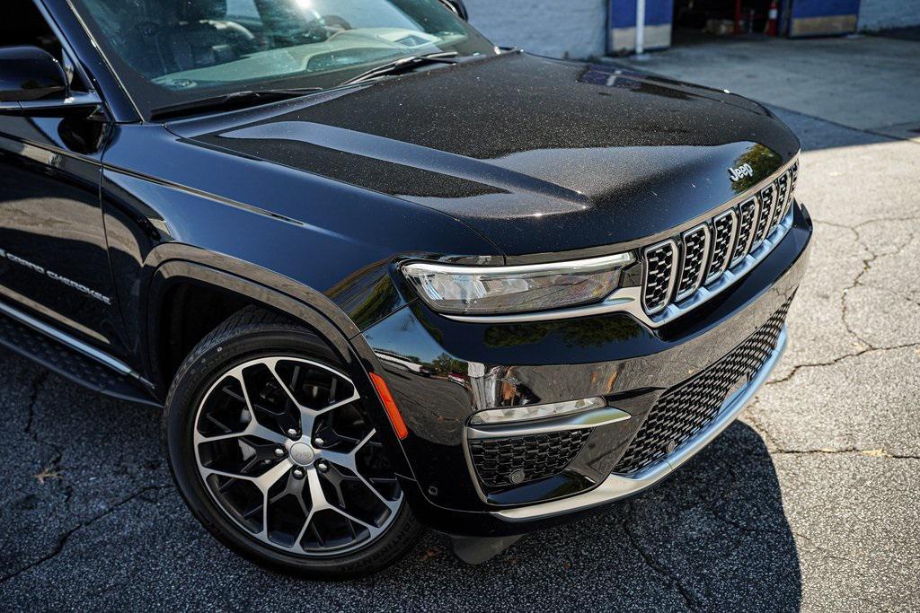 used 2023 Jeep Grand Cherokee car, priced at $42,997