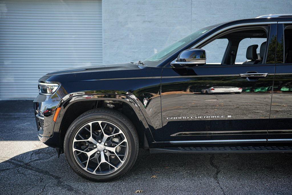 used 2023 Jeep Grand Cherokee car, priced at $42,997