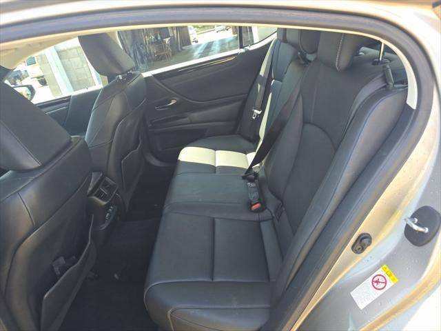 used 2019 Lexus ES 350 car, priced at $31,992