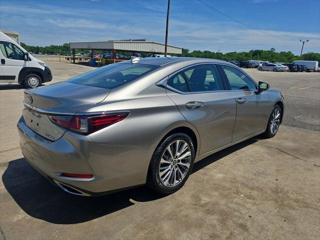 used 2019 Lexus ES 350 car, priced at $31,992