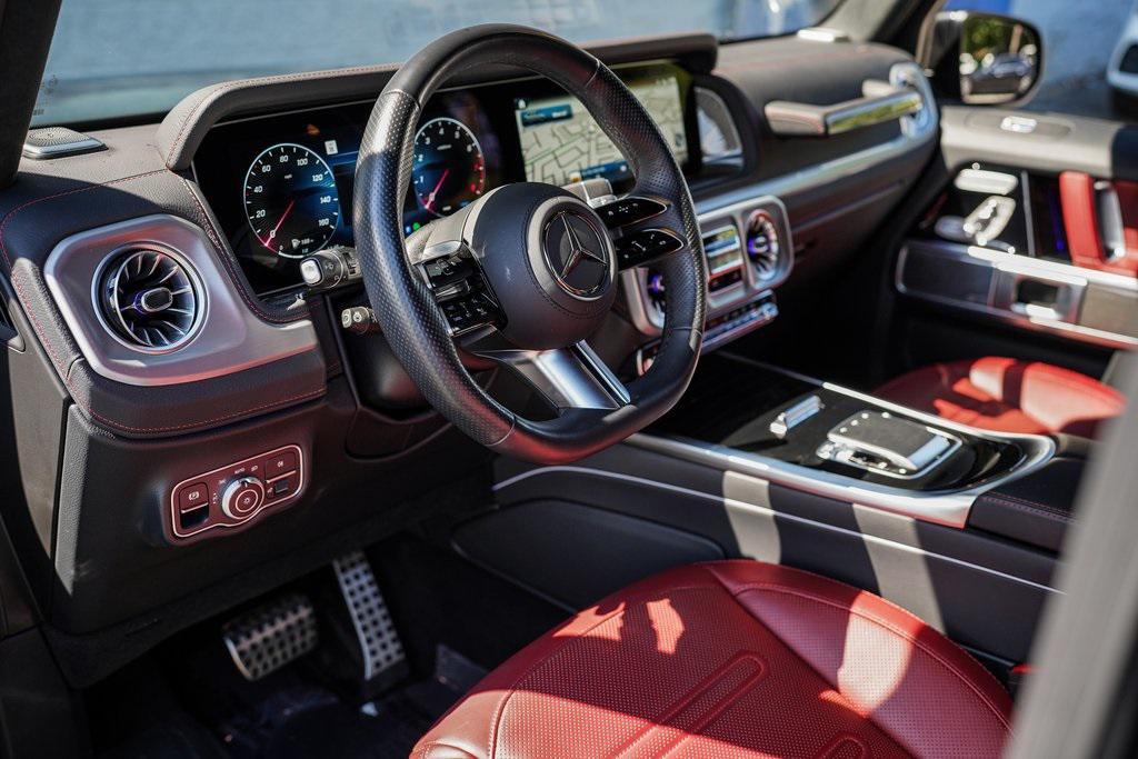 used 2025 Mercedes-Benz G-Class car, priced at $158,597