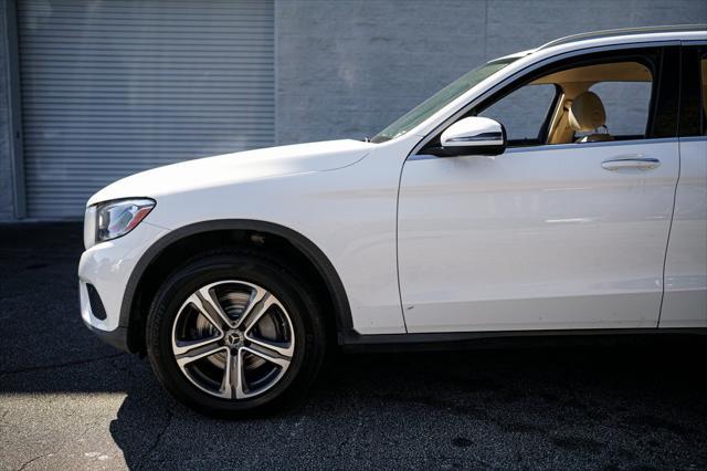 used 2019 Mercedes-Benz GLC 300 car, priced at $19,797