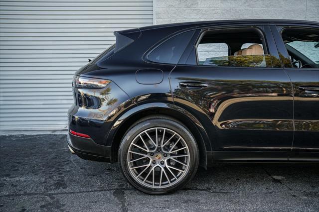 used 2022 Porsche Cayenne car, priced at $50,997