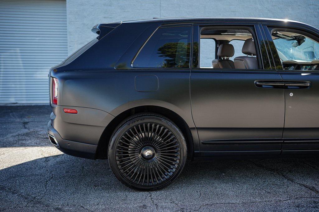 used 2019 Rolls-Royce Cullinan car, priced at $191,297