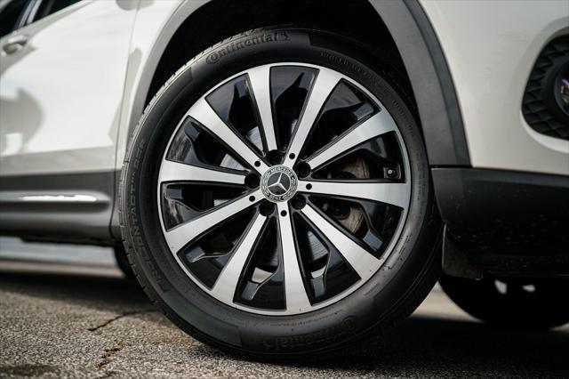 used 2021 Mercedes-Benz GLB 250 car, priced at $26,965