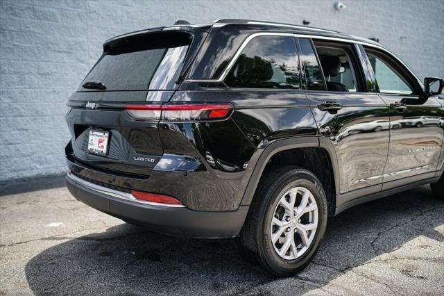 used 2022 Jeep Grand Cherokee car, priced at $29,992