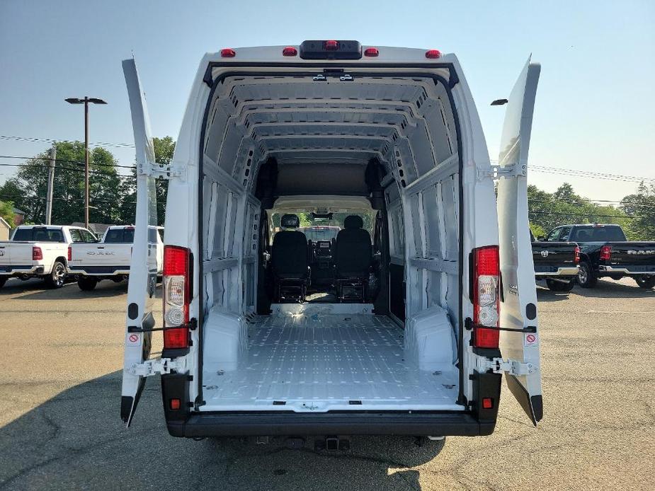 new 2024 Ram ProMaster 3500 car, priced at $54,009